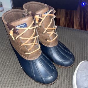 Woman’s Sperry’s Duckboots